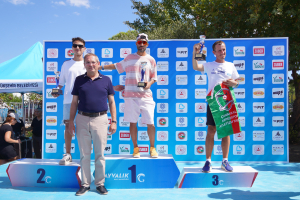 Ayvalık’ta düzenlenen 2. Uluslararası Ayvalık Kurtuluş Yarı Maratonu, 20 ülkeden 1000’in üzerinde sporcunun katılımıyla coşkuyla gerçekleşti. Detaylar haberimizde.