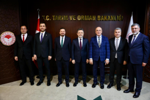 Balıkesir, Gönen Tarıma Dayalı İhtisas Organize Sanayi Bölgesi ile 4 milyar 50 milyon TL’lik dev yatırıma kavuşuyor. Tarımda modernizasyon ve ihracat odaklı bu proje Balıkesir’e çağ atlatacak.