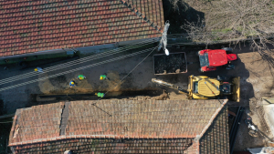 BASKİ, Susurluk’ta içme suyu ve kanalizasyon altyapısını güçlendirmek için çalışmalarını sürdürüyor. Danaveli, Babaköy ve Paşaköy mahallelerinde kapsamlı yenileme çalışmaları gerçekleştiriliyor.