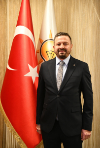 Balıkesir’in Gönen ilçesinde tarımsal üretimi desteklemek amacıyla Koçbayır Göleti Sulaması İnşaatı projesi başlatıldı. 346 hektarlık alanı kapsayan proje, çiftçilere verimlilik sağlayacak.