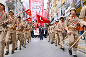 Balıkesir Büyükşehir Belediye Başkanı Ahmet Akın, 16 Mayıs Kuvayımilliye Günü’nde Kuvayımilliye ruhuna sahip çıkacaklarını belirterek, Balıkesir’in milli mücadeledeki mirasına sonsuza dek sahip çıkacaklarını söyledi.