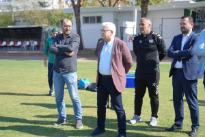Burhaniye Belediyespor yeni sezon hazırlıkları, 8 Eylül Stadı antrenman görüntüsü