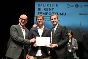 Balıkesir 3. Kent Sempozyumu açılış töreninden bir kare.