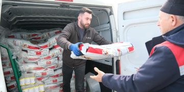 Altıeylül’de Sosyal Medya Gücü: Can Dostlar İçin 2 Ton Mama Seferberliği