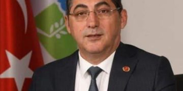 Burhaniye’de Kritik Gelişme: Başkan Yardımcısı Oktay Erbalaban Görevinden İstifa Etti